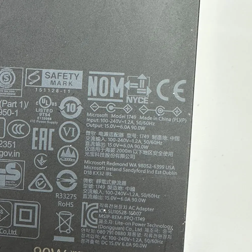 Microsoft surface dock